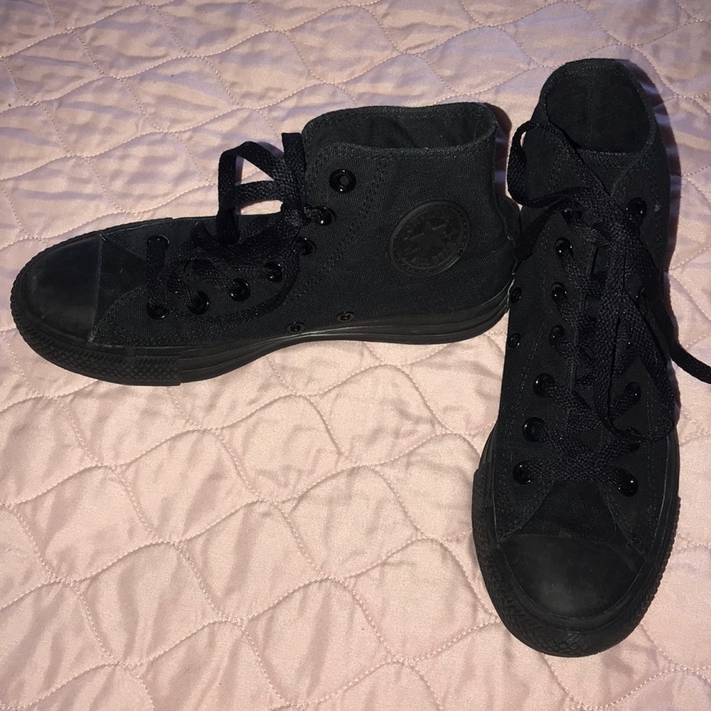 Black/black hi-top Converse All Star-Size 4 Men